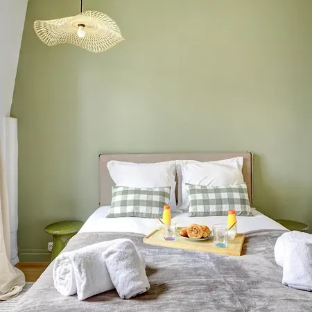 5022 Sandra - Charming 18eme Apartment *